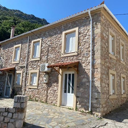 فيلا Barbajonn'S Stone House Monemvasía المظهر الخارجي الصورة